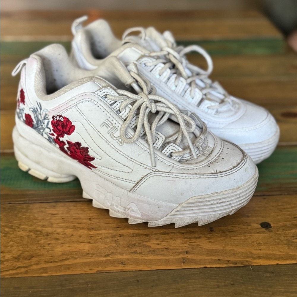 Fila Women's White and Red Floral Sneakers